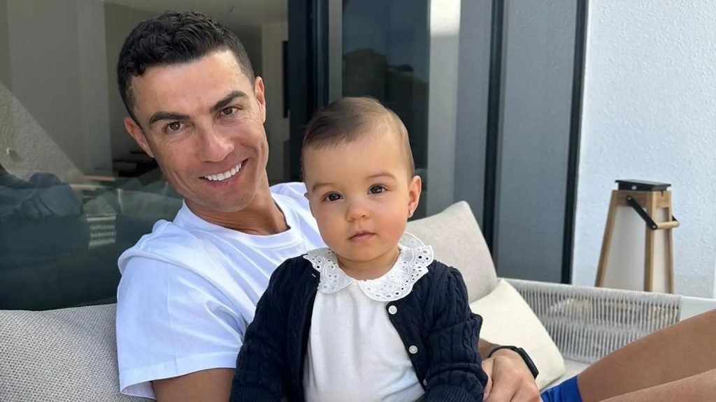 cristiano ronaldo filhos Bella Esmeralda