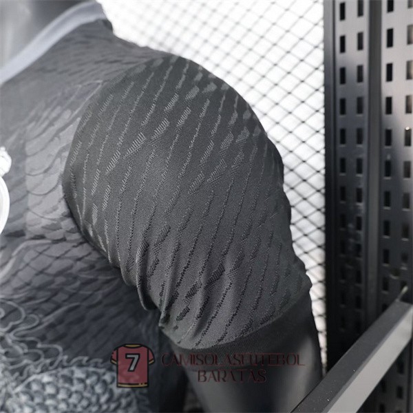 real madrid camisola edicao especial versao do jogador preta branca dragon 2025-2026 - Image 2