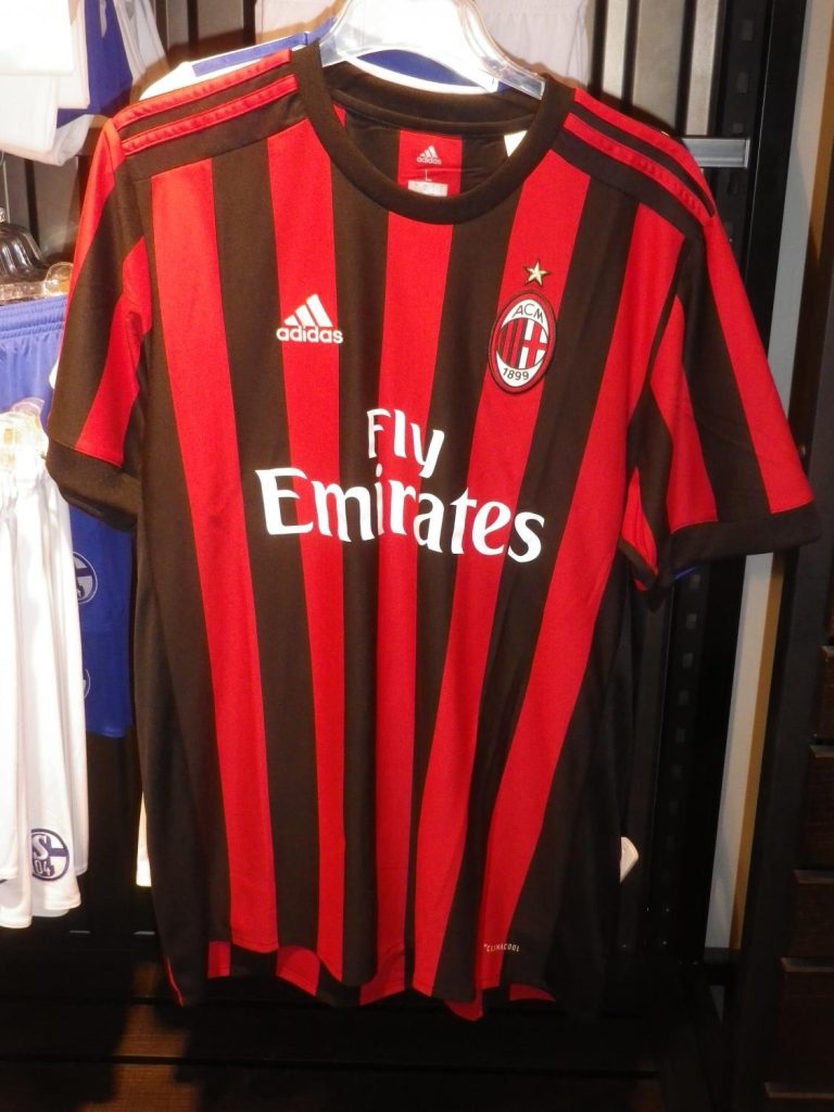 camisola AC Milan 2017
